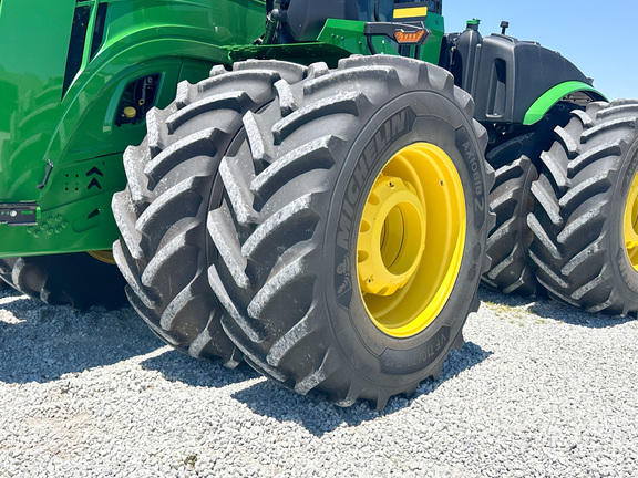 2024 John-Deere 9R 640