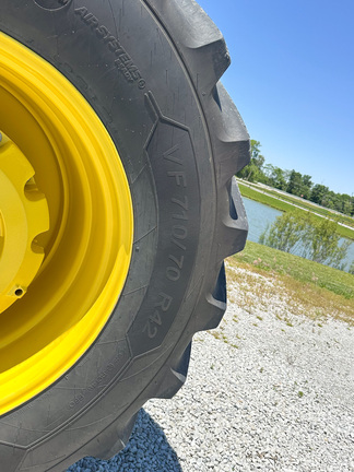 2024 John-Deere 9R 640