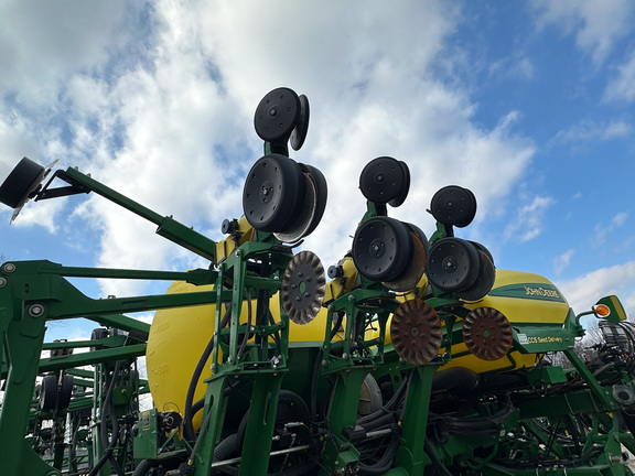 2013 John-Deere 1790