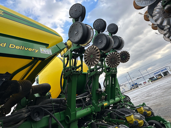 2013 John-Deere 1790