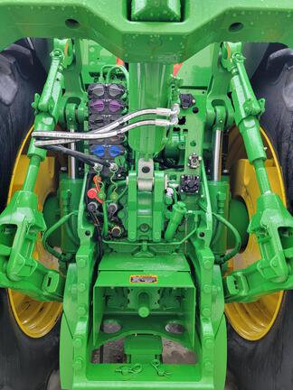 2025 John Deere 8R 410 - Photo7