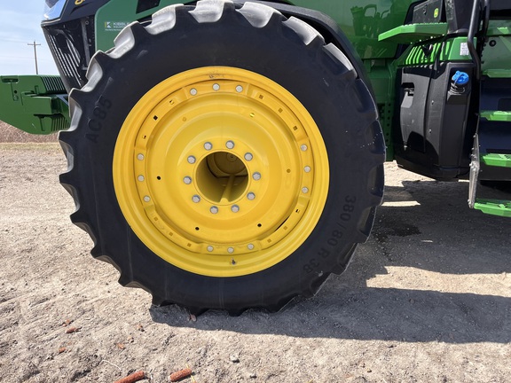 2025 John Deere 8R 410 - Photo9