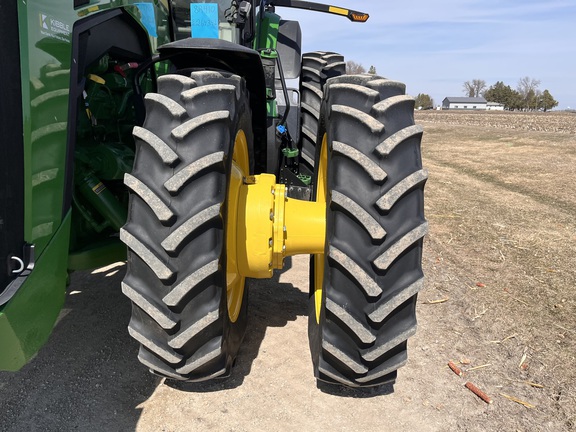 2025 John Deere 8R 410 - Photo11