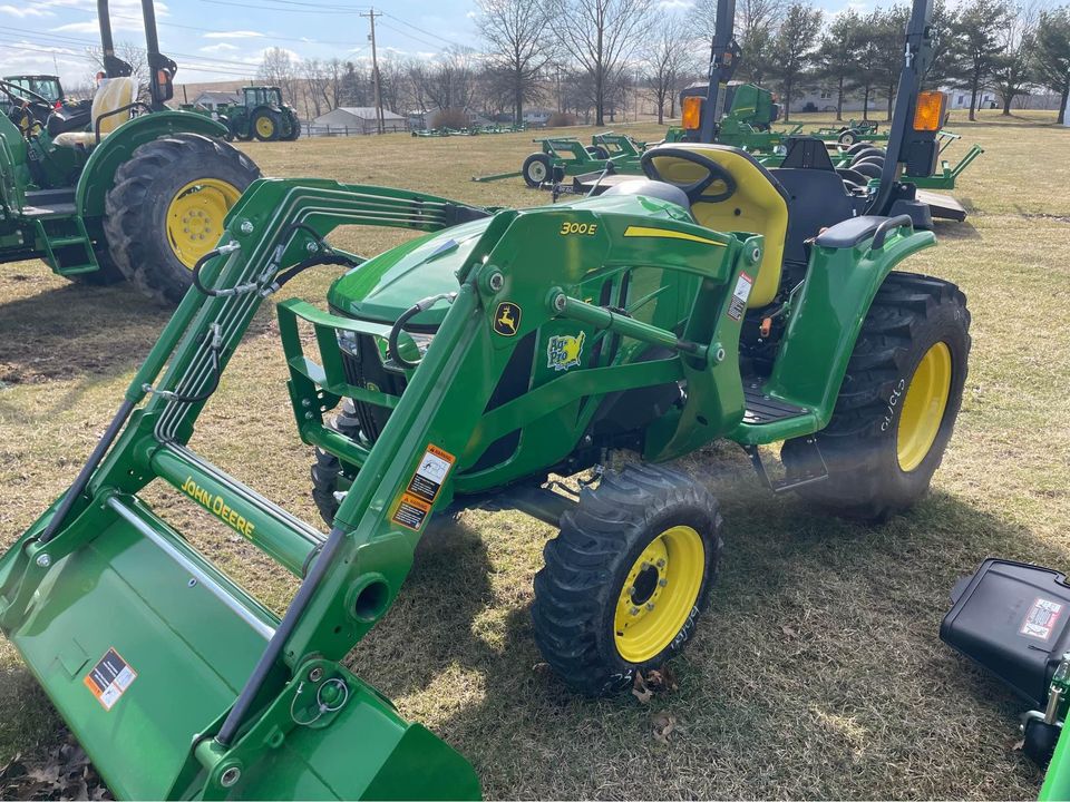 2026 John Deere 3025E Image 1