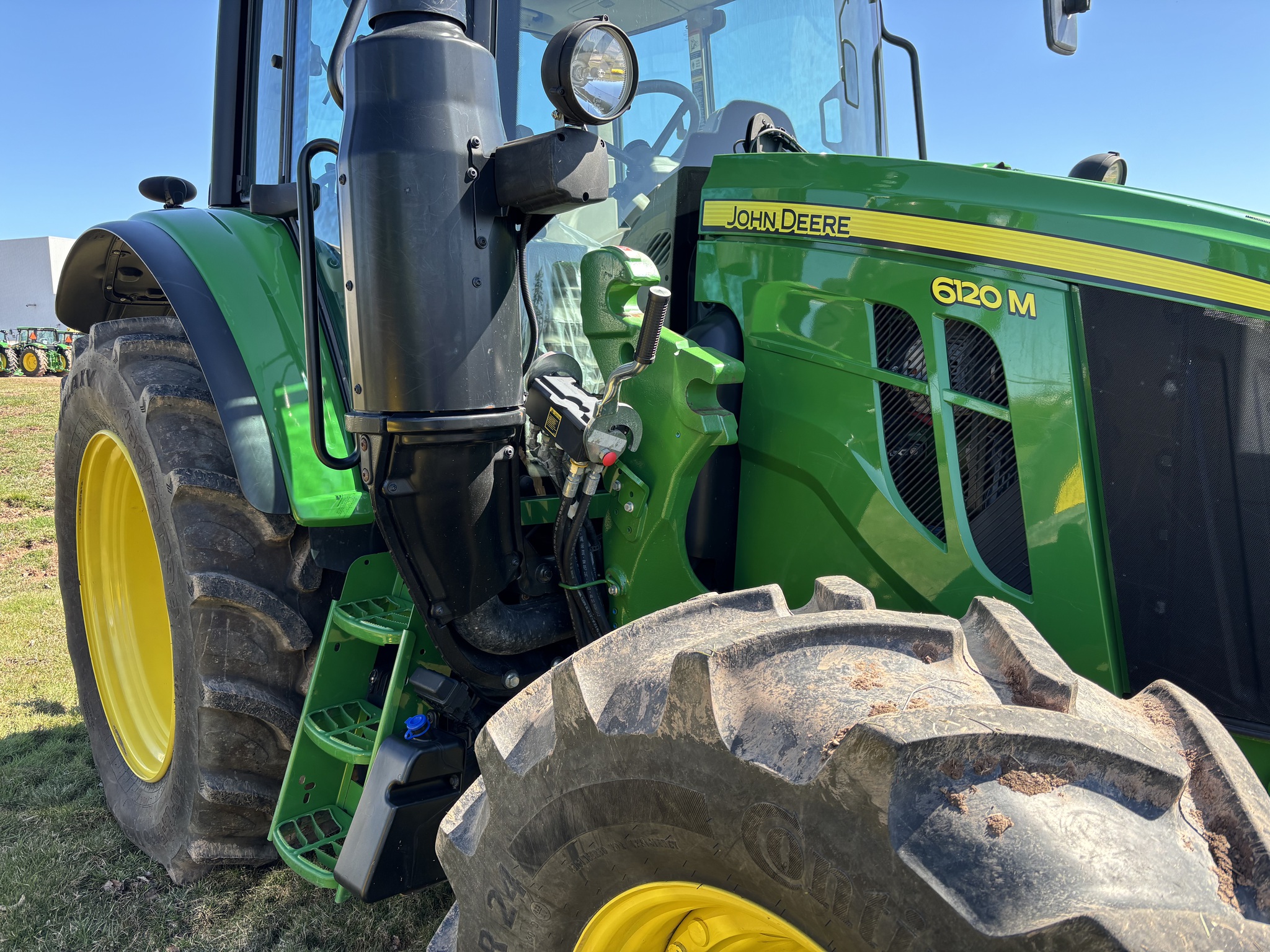2023 John Deere 6120M Image 1