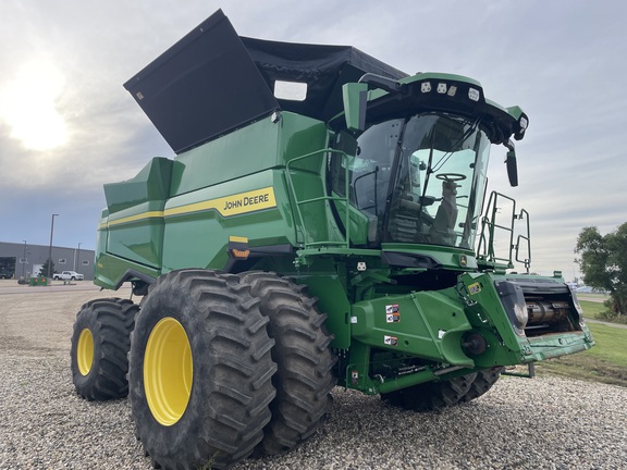 2025 John Deere S7 800 - Photo9