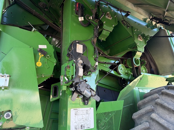 2025 John Deere S7 800 - Photo22