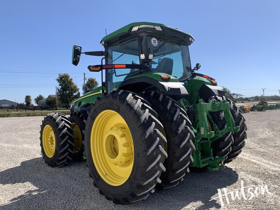 Photo of 2025 John Deere 8R 250
