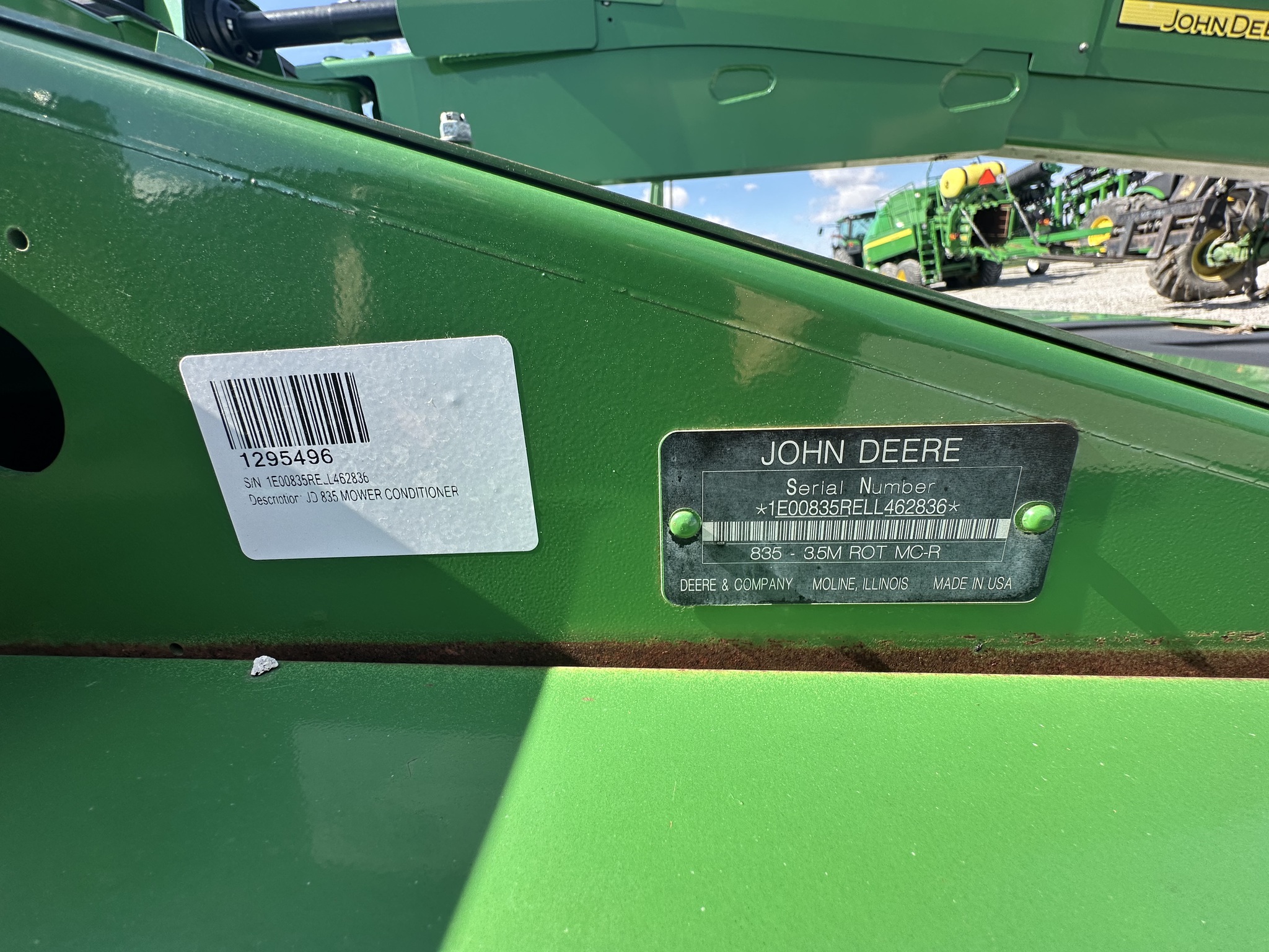 2020 John Deere 835 Image 16