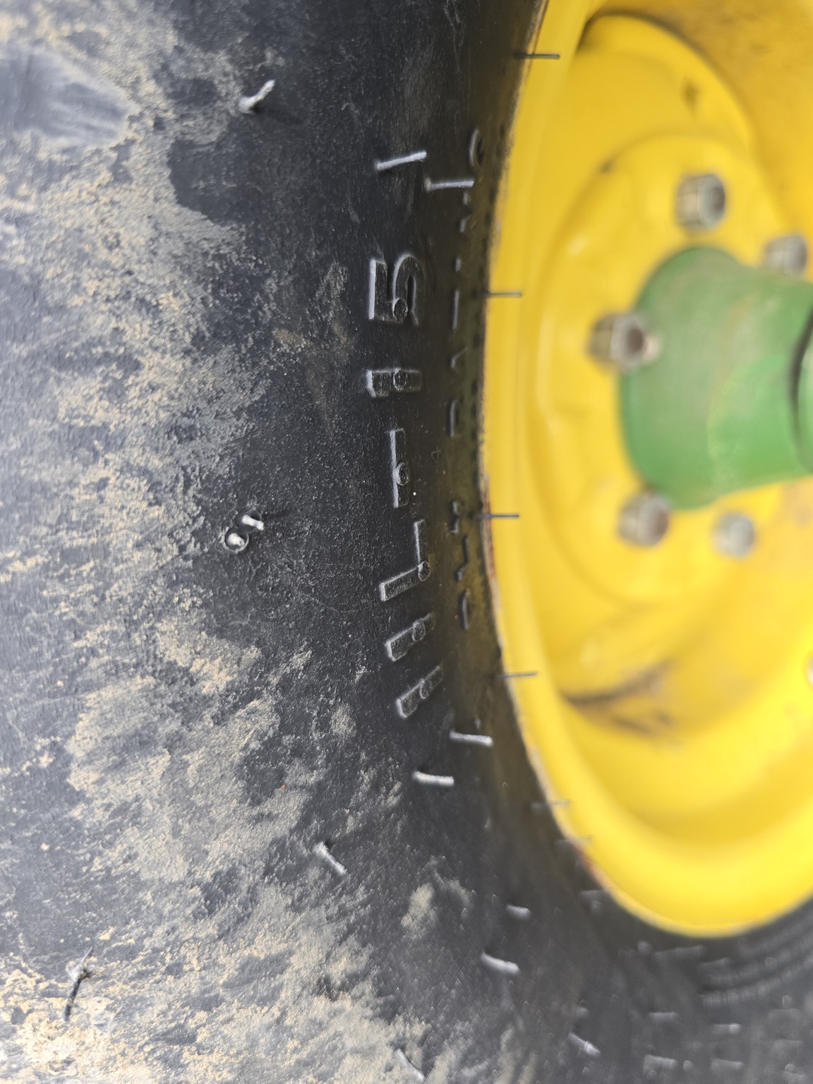 2020 John Deere 835 Image 19