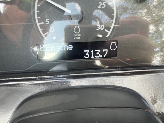 2022 John Deere 3032E Photo 6