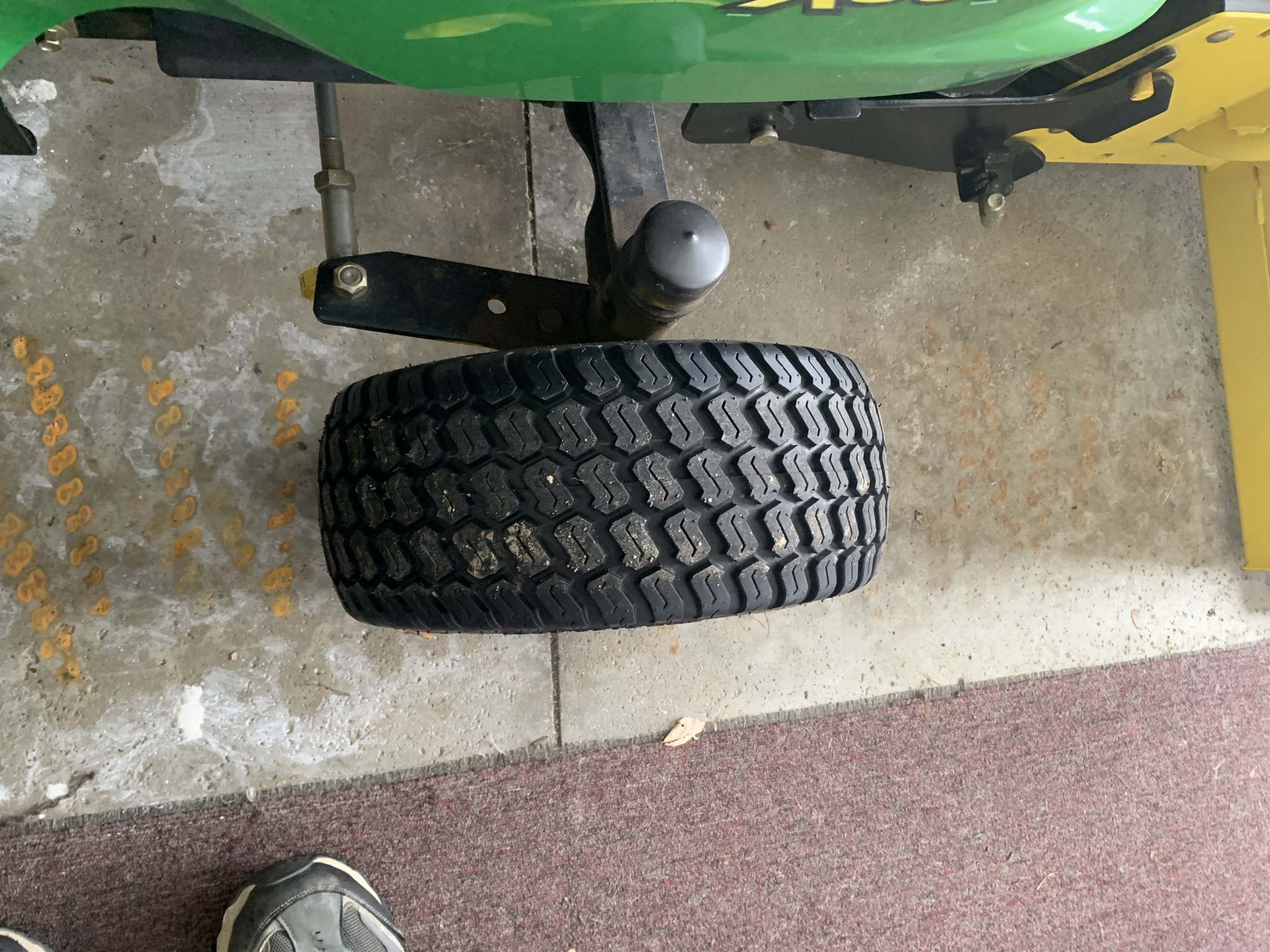 2009 John Deere X360 Image 10