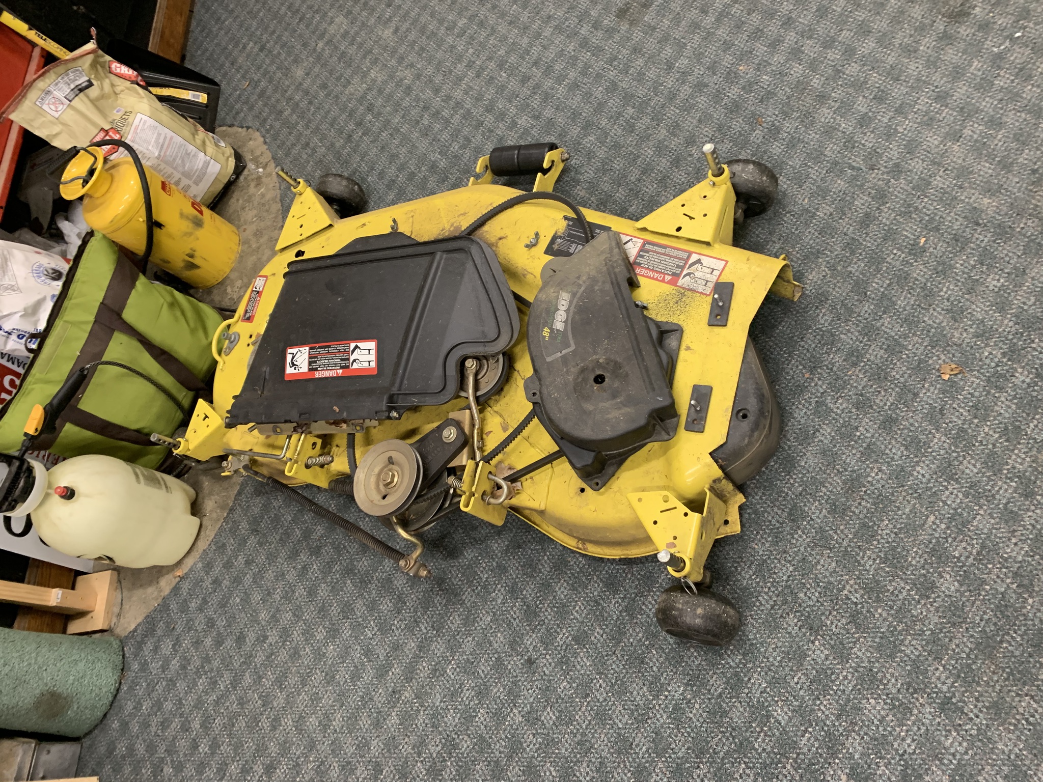 2009 John Deere X360 Image 17