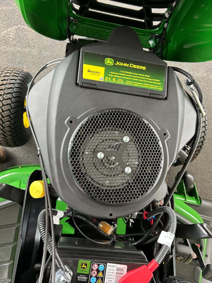 John Deere X350A Image 6