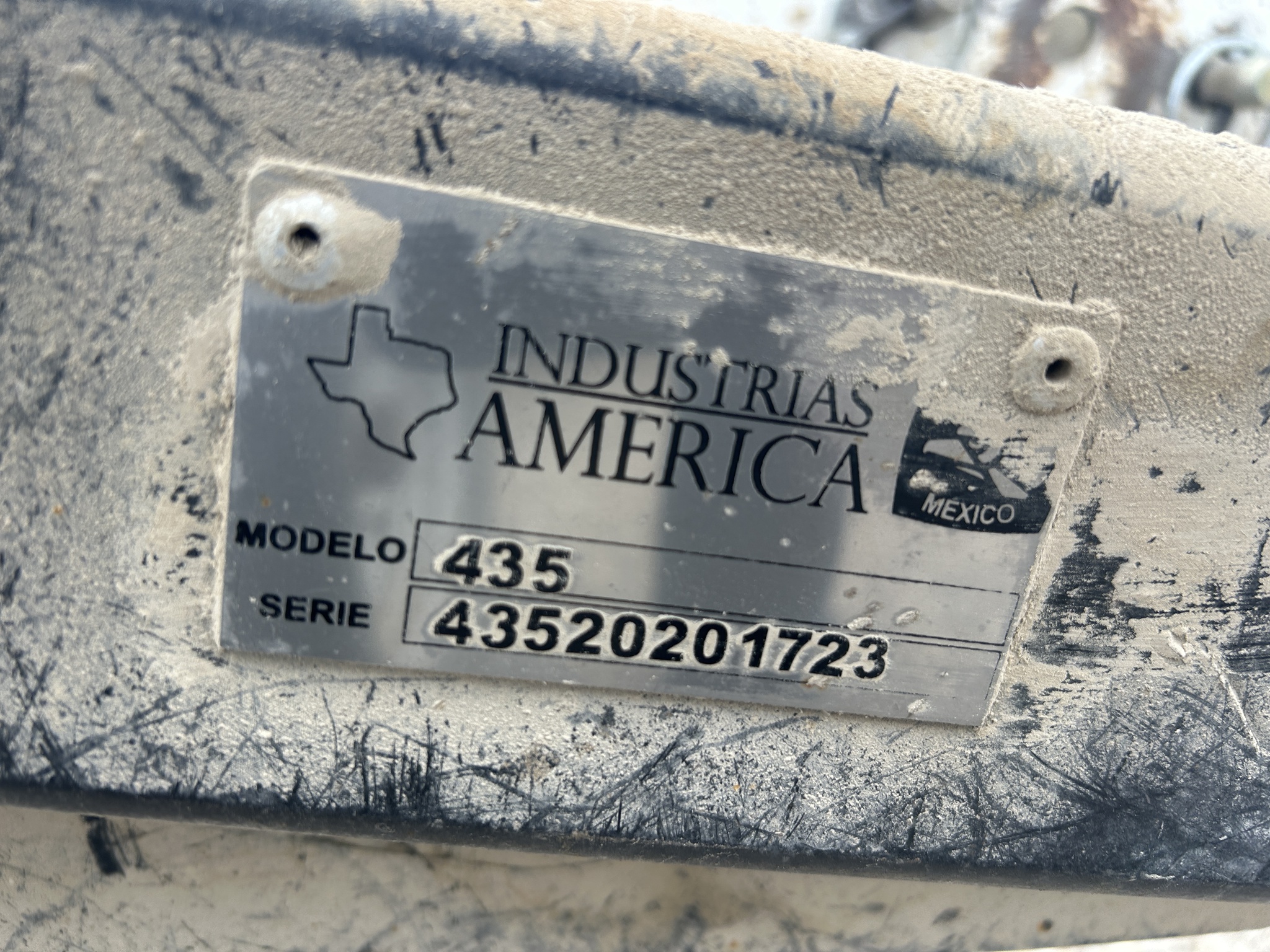   INDUSTRIAS AMERICA 435 at Heritage Tractor in Adrian, MO