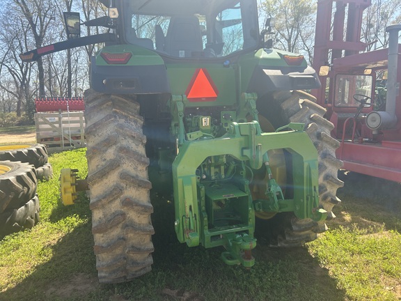 2021 John Deere 8R 310 Photo 8