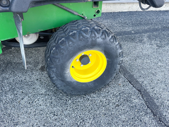 2021 John-Deere TX 4X2