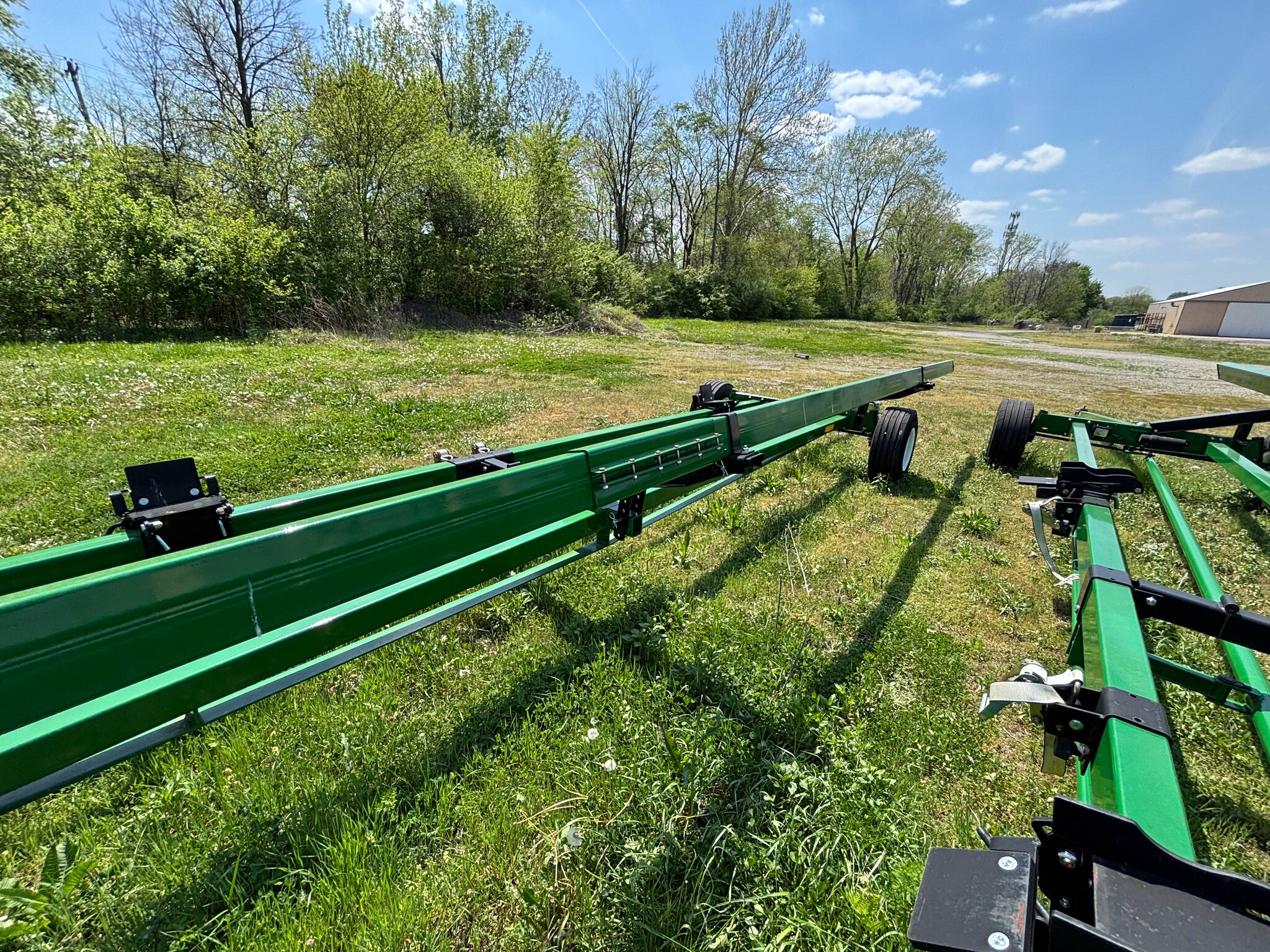 Used 2024 Unverferth AWS-36 Header carts at Koenig Equipment in Knightstown, IN - PhotoXL4