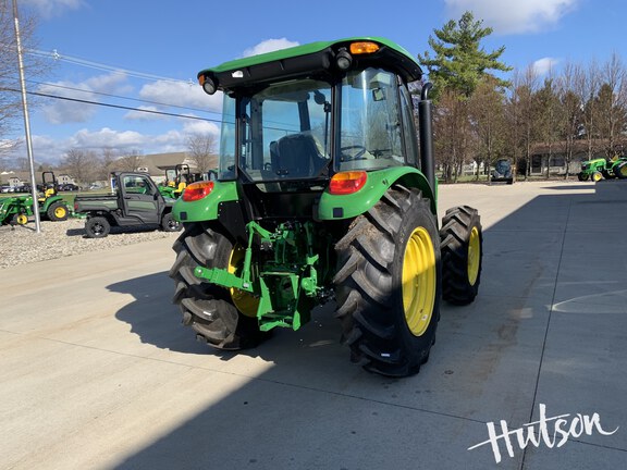 Photo of 2025 John Deere 5075E