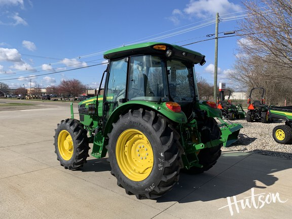 Photo of 2025 John Deere 5075E