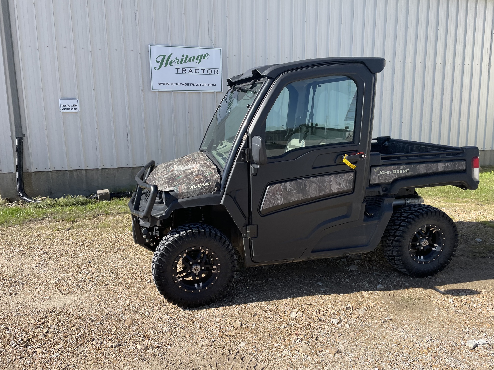  2023 John Deere XUV 835R at Heritage Tractor in Rolla, MO
