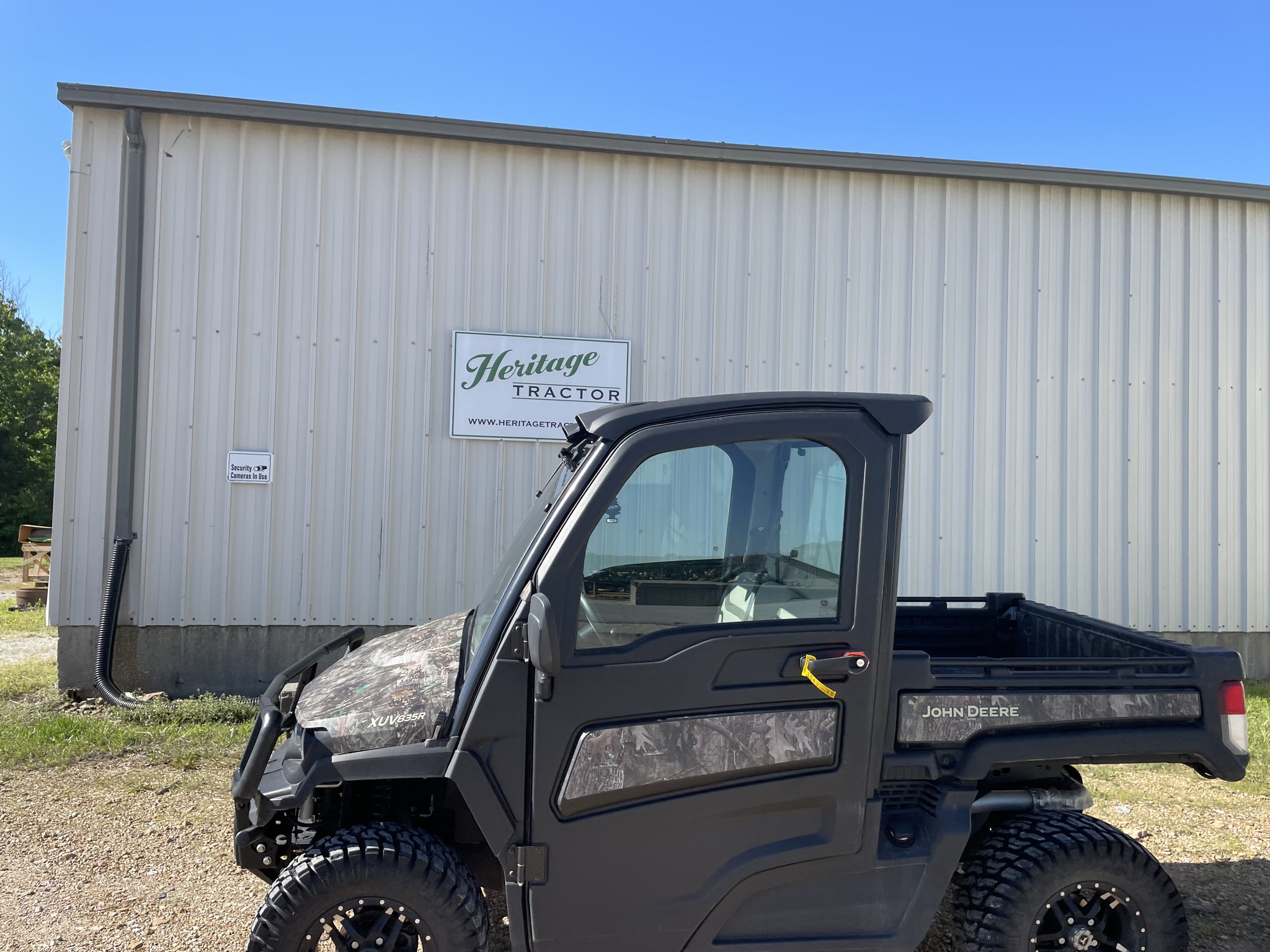  2023 John Deere XUV 835R at Heritage Tractor in Rolla, MO