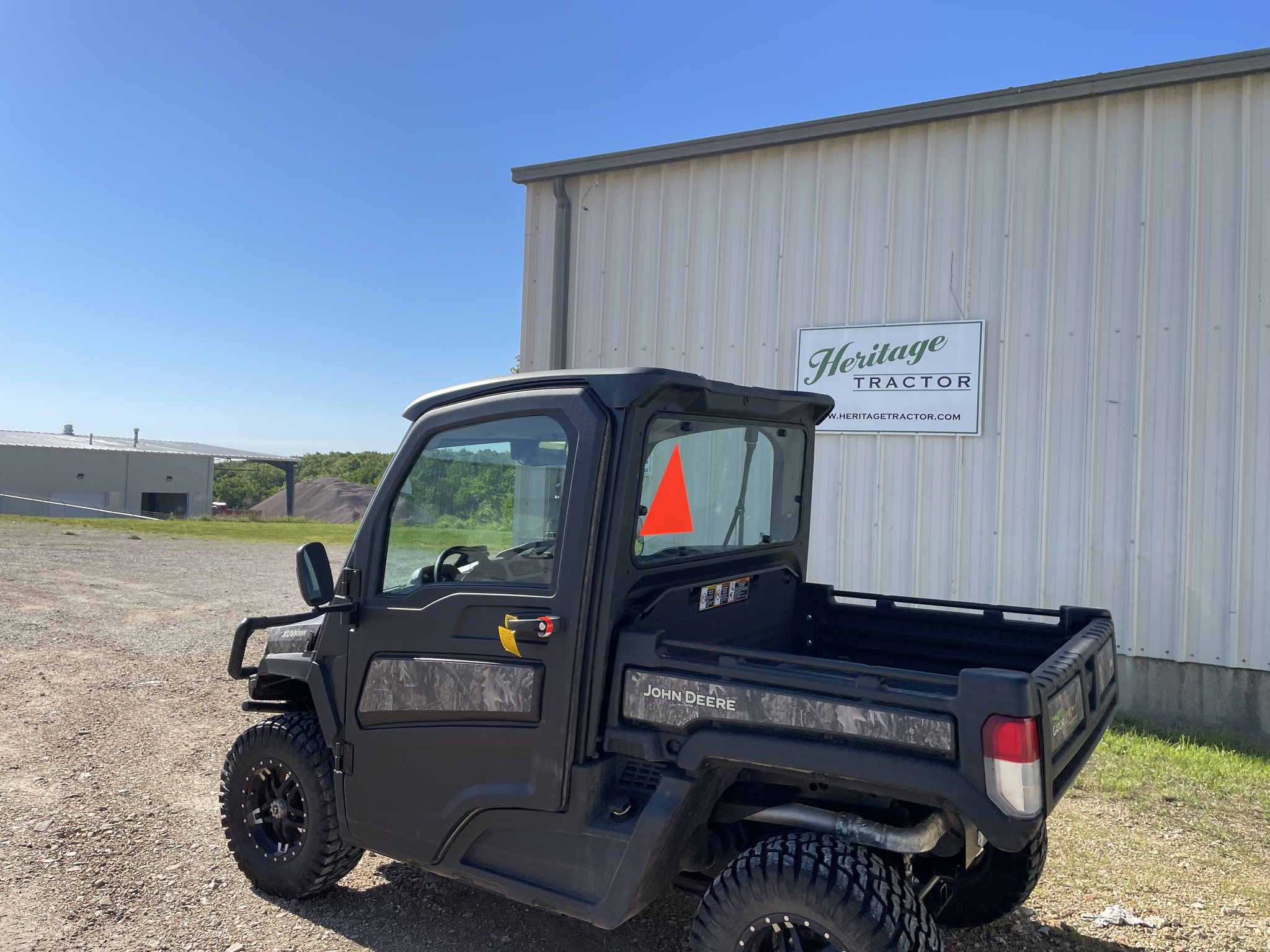  2023 John Deere XUV 835R at Heritage Tractor in Rolla, MO