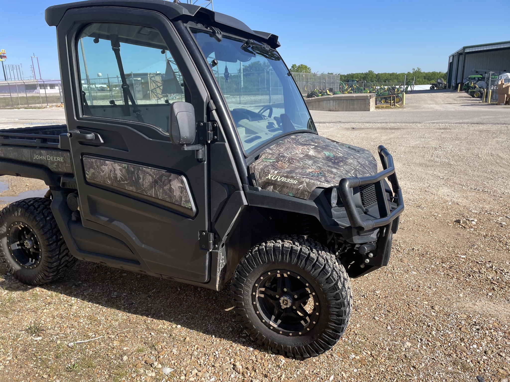  2023 John Deere XUV 835R at Heritage Tractor in Rolla, MO