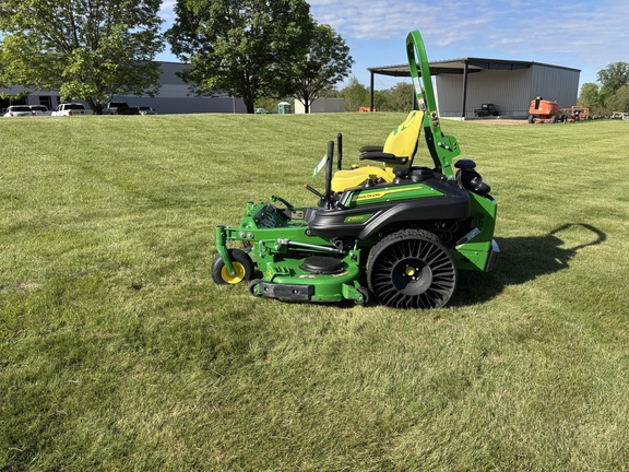 Used 2024 John Deere Z950M Zero Turn Mowers at Koenig Equipment in Knightstown, IN - Photo7