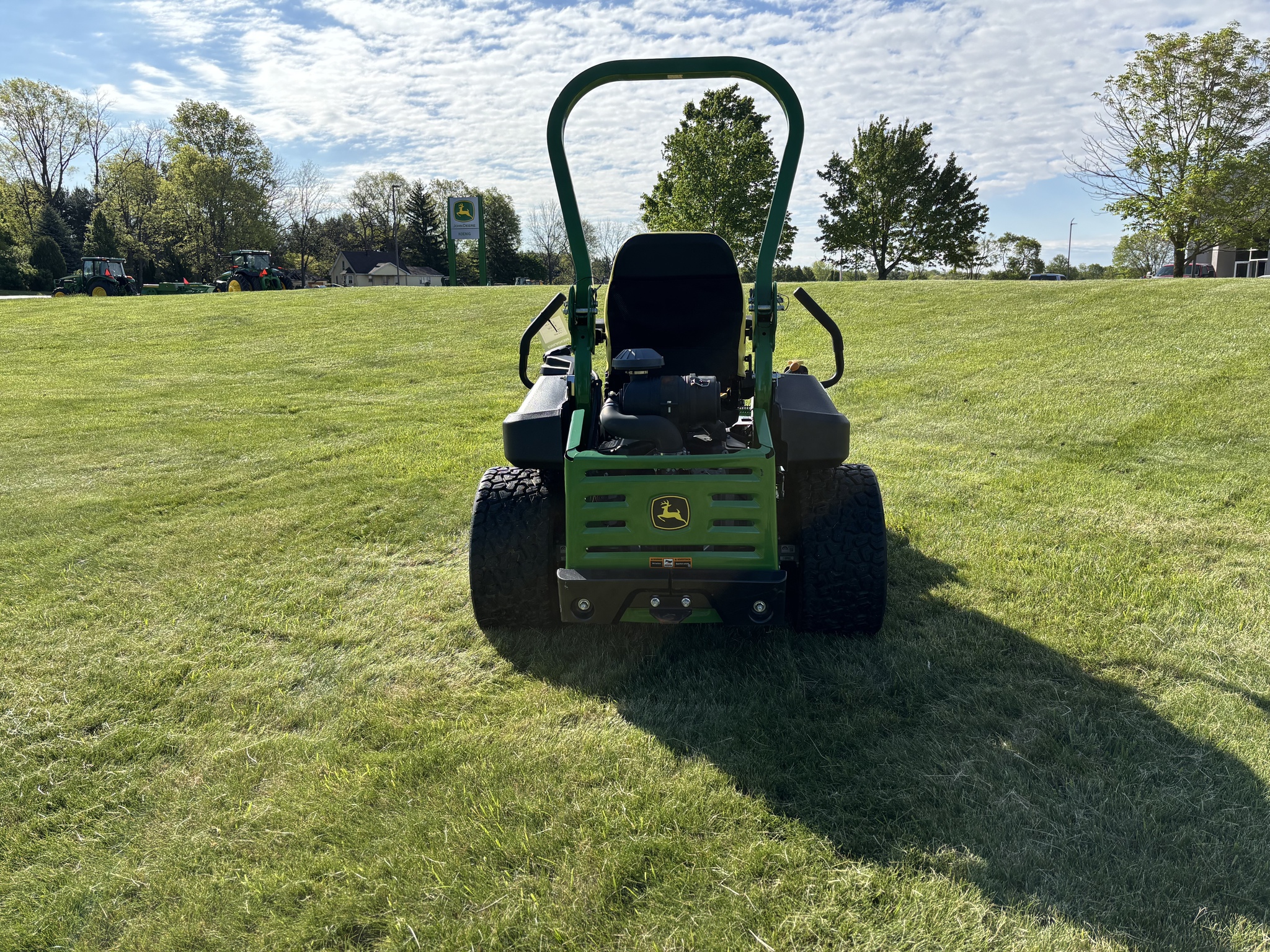 Used 2024 John Deere Z950M Zero Turn Mowers at Koenig Equipment in Knightstown, IN - PhotoXL5