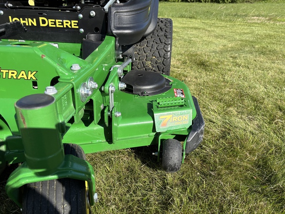 Used 2024 John Deere Z950M Zero Turn Mowers at Koenig Equipment in Knightstown, IN - Photo12