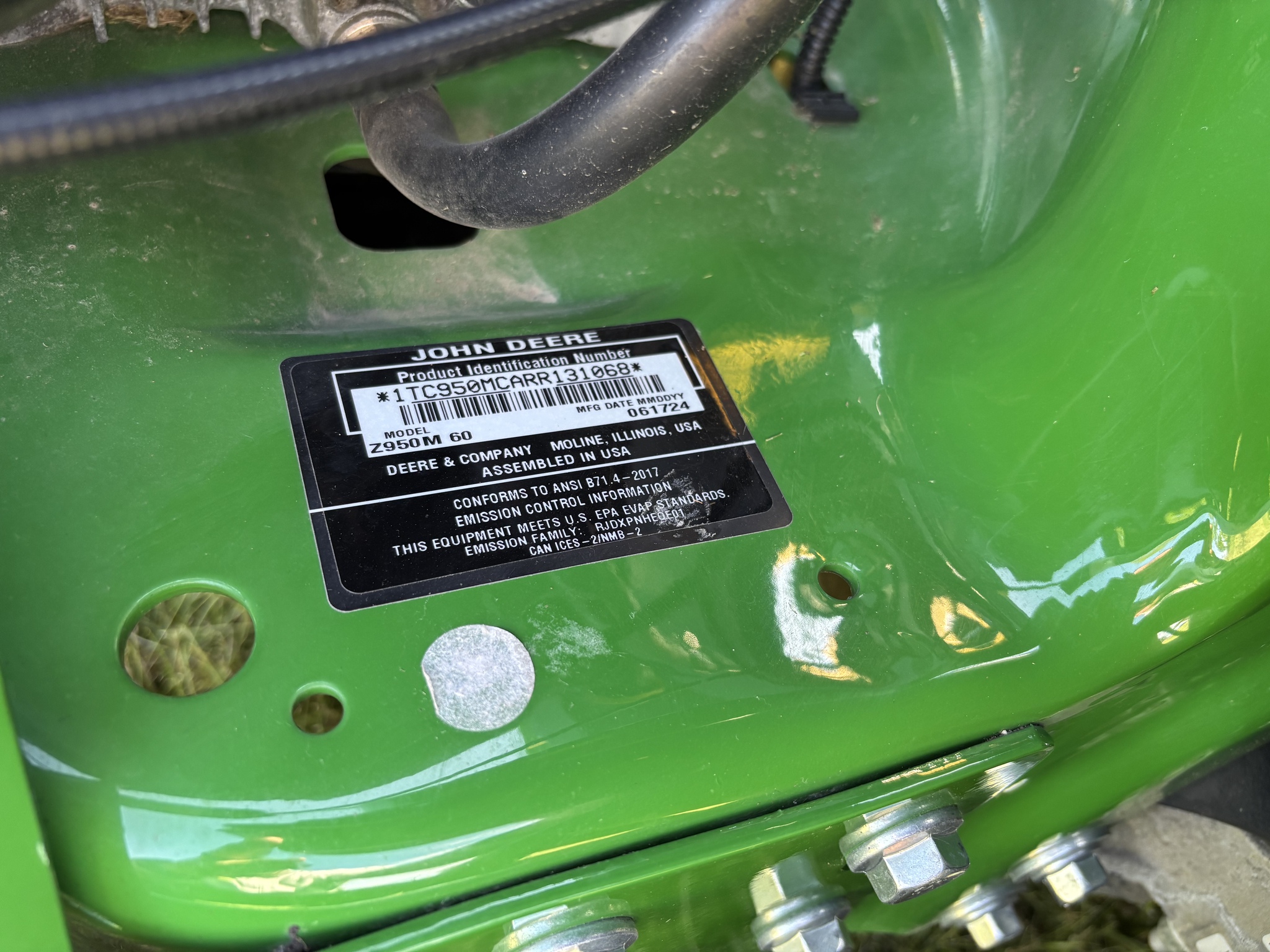 Used 2024 John Deere Z950M Zero Turn Mowers at Koenig Equipment in Knightstown, IN - PhotoXL16