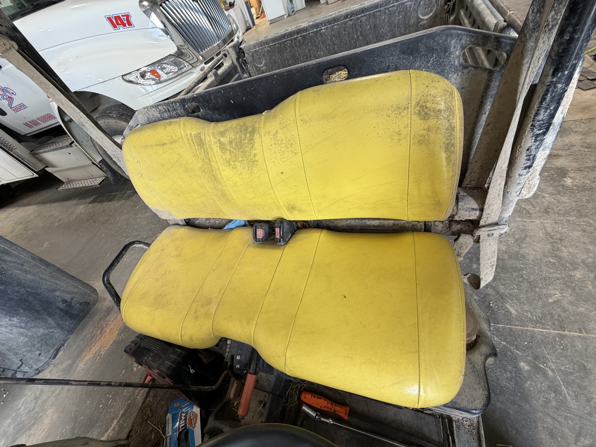 2013 John Deere XUV 855D Image 5