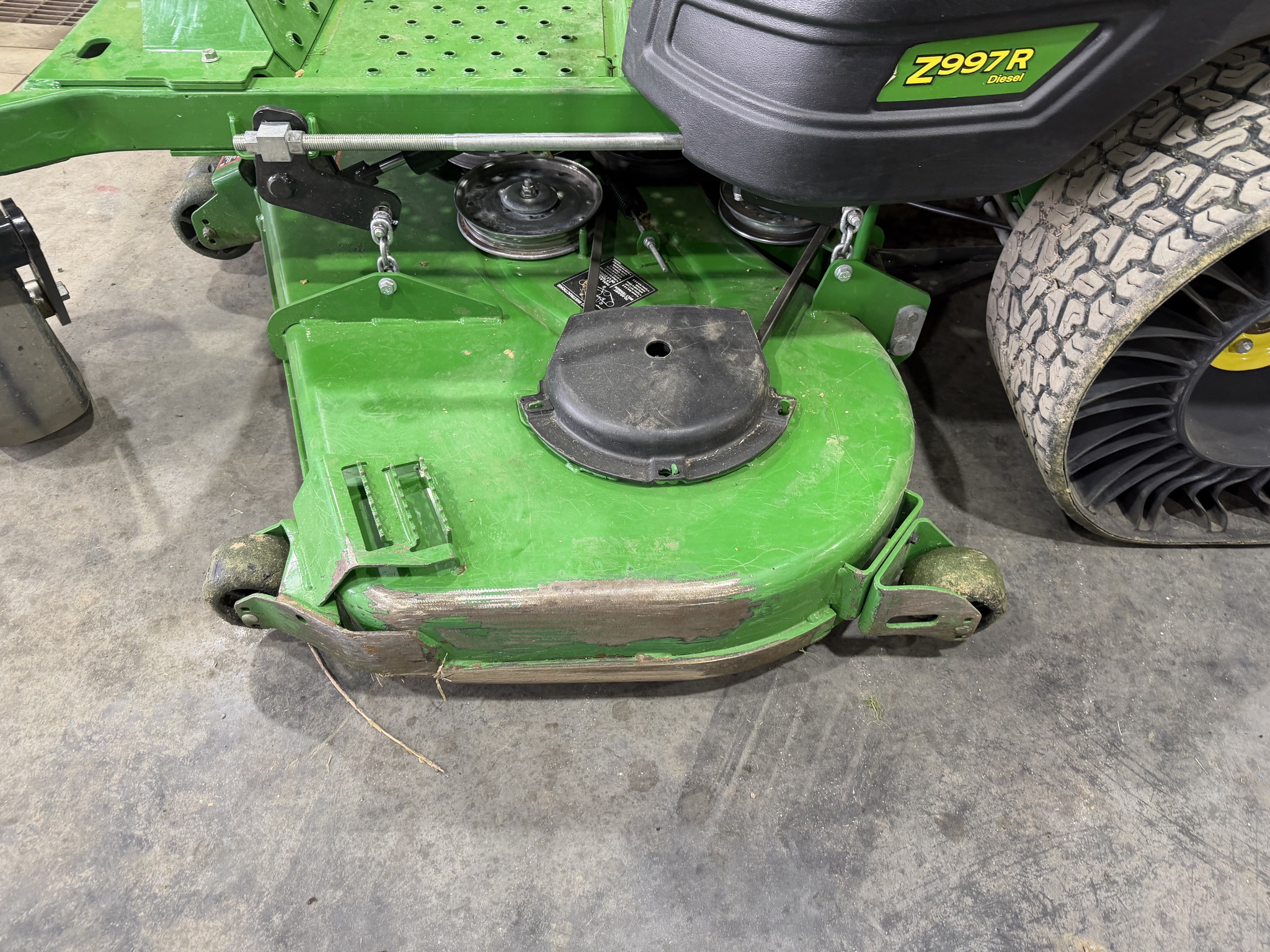  2021 John Deere Z997R at Heritage Tractor in Geneseo, IL