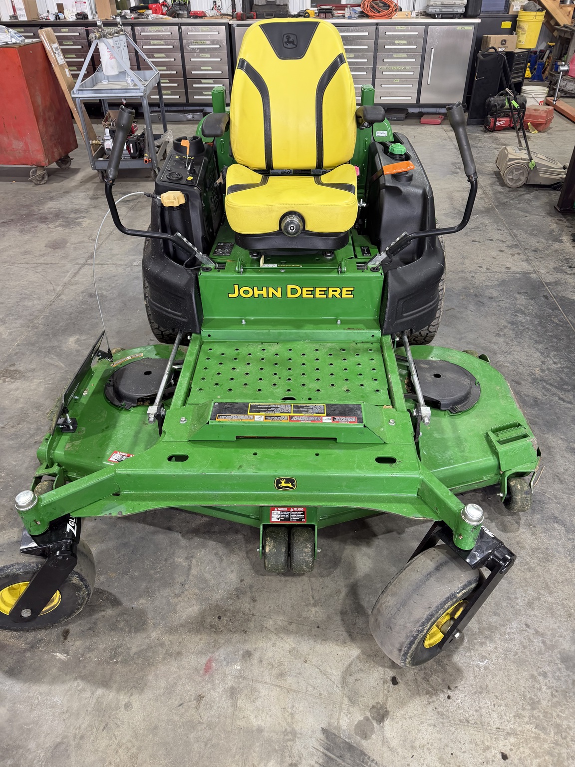  2021 John Deere Z997R at Heritage Tractor in Geneseo, IL