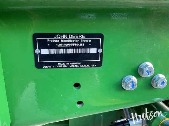 Photo of 2025 John Deere 6110M