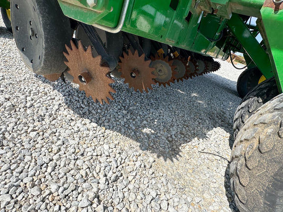 2009 John-Deere 1990