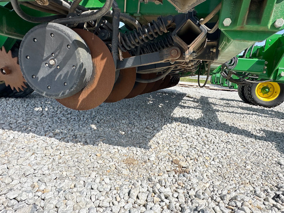 2009 John-Deere 1990