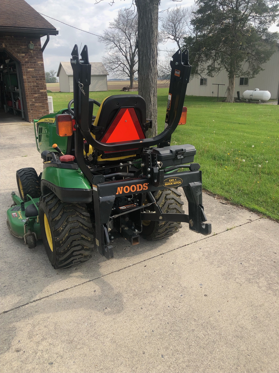 2012 John Deere 1026R Image 3