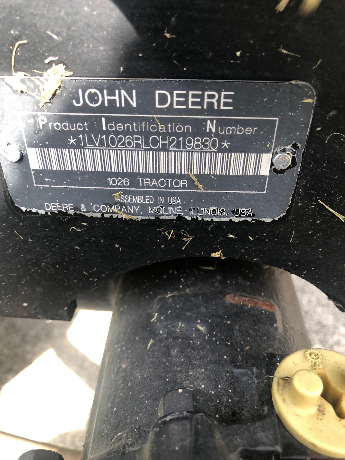 2012 John Deere 1026R Image 7