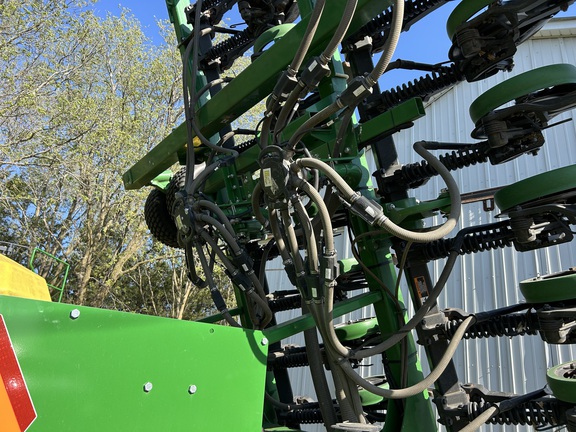 2019 John Deere 1890 (4th thumbnail)