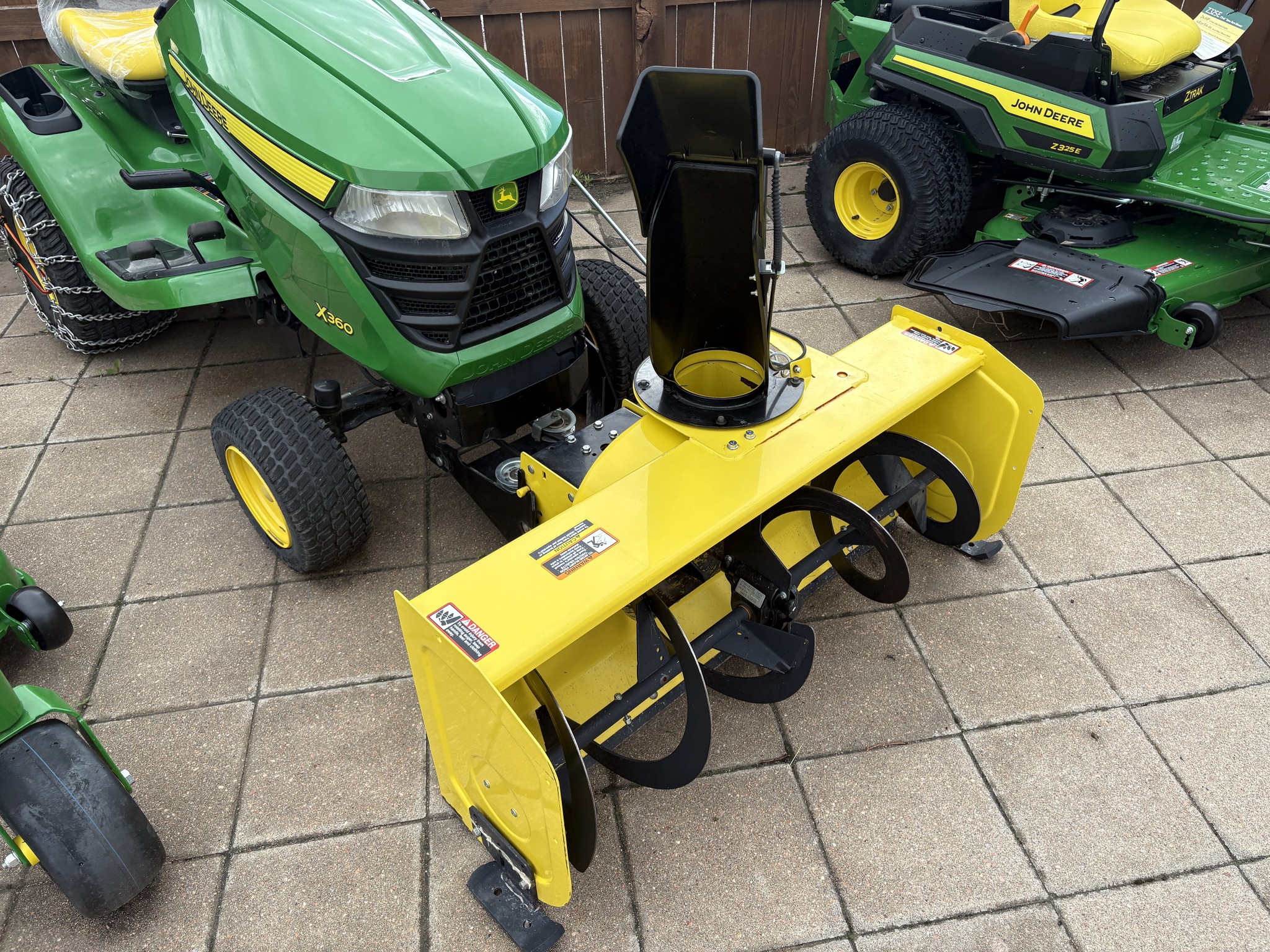 2015 John Deere X360 Image 5