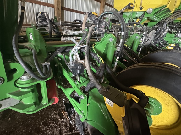 2024 John Deere 1775NT - Photo7