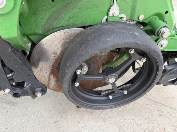 2024 John Deere 1775NT - Photo14
