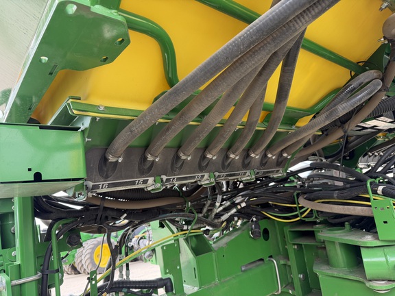 2024 John Deere 1775NT - Photo27