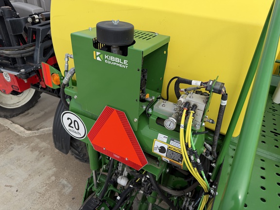 2024 John Deere 1775NT - Photo32