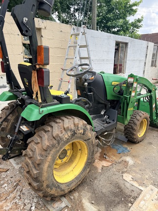 2014 John Deere 2025R-2