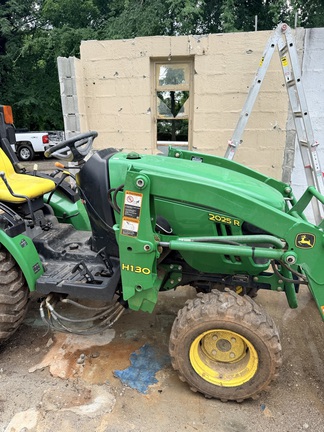 2014 John Deere 2025R-3