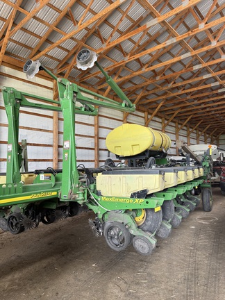  John Deere 1770NT