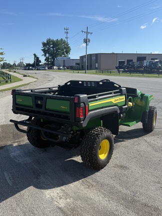 2025 John-Deere 4X2 GATOR